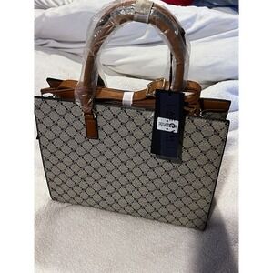 deluxity‎ Los Angeles Hand Bag With Shoulder Strap NWT